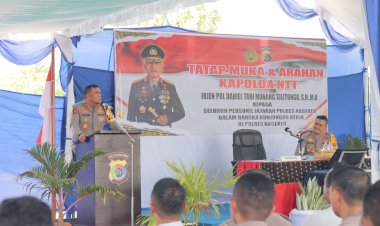 Kapolda-NTT-Bimbing-dan-Beri-Semangat-Kepada-Personel-Polres-Nagekeo
