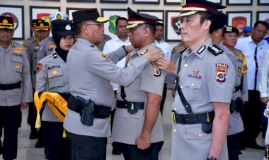 Seremoni-Pergantian-Jabatan-di-Polda-NTT:-Kepemimpinan-Baru-Menuju-Era-Baru