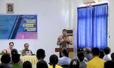 Kapolda-NTT-Menjadi-Narasumber-dalam-Seminar-UKAW