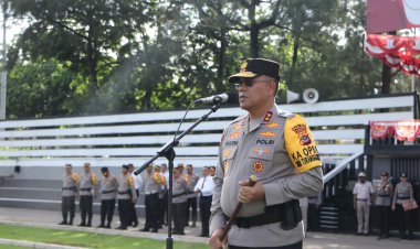 Kapolda-NTT-Pimpin-Upacara-Bendera,-Memperingati-Hari-Kesadaran-Nasional-dan-Meningkatkan-Semangat-Nasionalisme