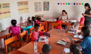 Cahaya-Pendidikan-di-Kampung:-Kisah-Inspiratif-Rumah-Belajar-Sanctissima-yang-didirikan-Anggota-Brimob-Polda-NTT