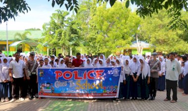 Jadikan-Generasi-Muda-Sebagai-Pelopor-Keselamatan-Berlalu-Lintas-Lewat-“Police-Go-To-School