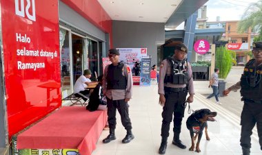 Beri-Rasa-Aman-Jelang-Hari-Raya-Idul-Fitri-1445-H,-Unit-K9-Lakukan-Sterilisasi-di-Pusat-Perbelanjaan-Kota-Kupang