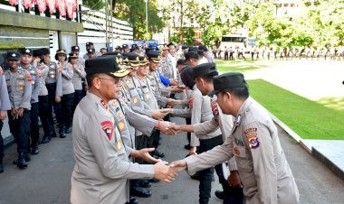 Mempererat-Tali-Silaturahmi,-Kapolda-NTT-Gelar-Halal-Bihalal-Bersama-Anggota