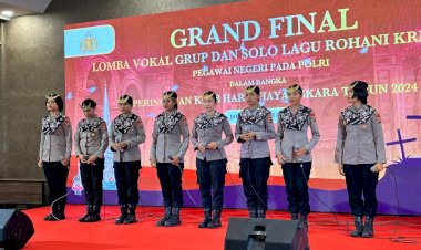 Membanggakan,-Polwan-Polda-NTT-Raih-Juara-Lomba-Lagu-Rohani-di-Mabes-Polri