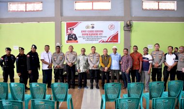 Jumat-Curhat-di-Kelurahan-Oebufu,-Kabidhumas-Polda-NTT-Bahas-Solusi-Masalah-Lalu-Lintas-dengan-Warga