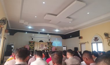 Polda-NTT-Gelar-Bimbingan-Rohani-dan-Mental-untuk-Tingkatkan-Iman-dan-Taqwa-Personel