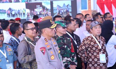 Jajaran-Polda-NTT-Amankan-Kunjungan-Presiden-Jokowi-di-Kabupaten-TTU-untuk-Resmikan-PLBN-Napan