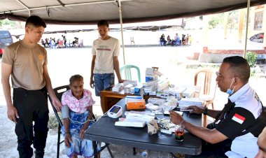 Polda-NTT-Peduli-Kesehatan:-Gelar-Pemeriksaan-Gratis-untuk-Warga-Terdampak-Konflik-di-Flores-Timur