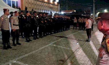 Gabungan-Satgas-Ops-Mantap-Praja-Turangga-Sukses-Gelar-Pengamanan-Debat-Perdana-Paslon-Gubernur-dan-Wakil-Gubernur-NTT