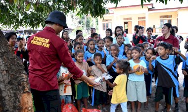 Langkah-Empati-Polda-NTT,-Mendampingi-Anak-Anak-Mengatasi-Trauma-Pasca-Konflik