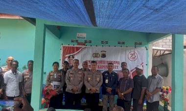 Polda-NTT-Gelar-Kegiatan-Jumat-Curhat-Bersama-Warga-Oebufu,-untuk-Serap-Aspirasi-Masyarakat