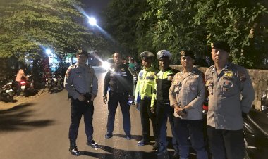 Subsatgas-Sterilisasi-Ops-Mantap-Praja-Turangga-Amankan-Lokasi-Kampanye-dan-Kantor-Penyelenggara-Pemilu-di-Kupang
