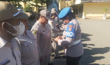 Cegah-Judi-Online,-Bidpropam-Polda-NTT-Periksa-Ponsel-ASN-Polri-dan-Temukan-Hasil-Positif