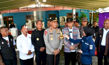 Kapolda-NTT-Pastikan-Pelaksanaan-Pemungutan-Suara-di-TPS-Berjalan-Aman-dan-Lancar