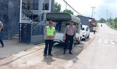 Personel-Ops-Lilin-Turangga-2024-Lakukan-Pengamanan-Ibadah-Awal-Tahun-di-Gereja-Kota-Kupang