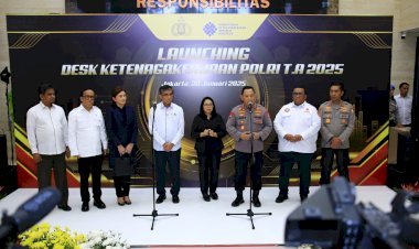 Kapolri-Resmikan-Desk-Ketenagakerjaan-Demi-Beri-Jaminan-Perlindungan-Kaum-Buruh