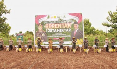 Polda-NTT-Gelar-Penanaman-Jagung-Serentak-1-Juta-Hektar-untuk-Dukung-Swasembada-Pangan-2025