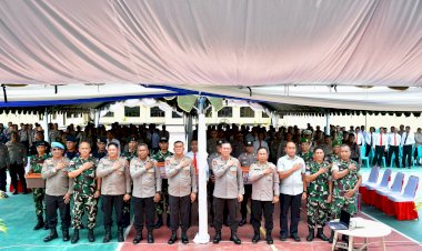 Kapolda-NTT-Tatap-Muka-Bersama-Personel-Polres-Malaka-dan-TNI,-Berikan-Tali-Asih