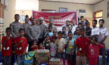 Polres-Manggarai-Bagikan-Bantuan-Sosial-ke-Dua-Panti-Asuhan-di-Langke-Rembong-untuk-Rayakan-Natal