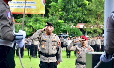 Dirpamobvit-Polda-NTT-Pimpin-Apel-Bulanan,-Tekankan-Kesiapan-Pengamanan-Hari-Raya