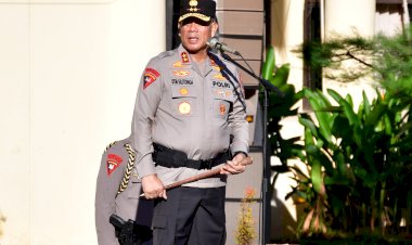 Kapolda-NTT-Pimpin-Halal-Bihalal,-Tegaskan-Esensi-Pengampunan-dan-Soliditas-Personel