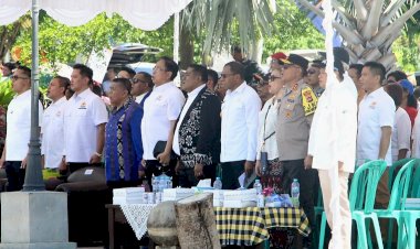 Kapolda-NTT-Hadiri-Prosesi-Paskah-2025-di-Kota-Kupang