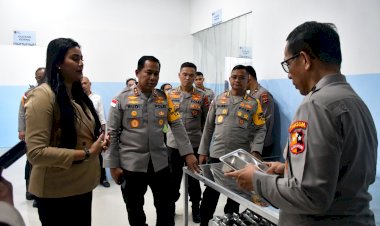 Kapolda-NTT-dan-Tim-Itwasum-Polri-Tinjau-Langsung-Kesiapan-Dapur-SPPG-di-SPN-Polda-NTT