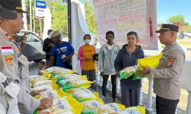 Polres-Belu-dan-Bulog-Gelar-Gerakan-Pangan-Murah,-1-Ton-Beras-Ludes-Diserbu-Warga