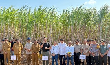 Polres-Sumba-Timur-Kawal-Penuh-Kunjungan-Menko-Infrastruktur,-Pastikan-Pembangunan-Berjalan-Aman
