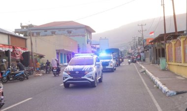 TNI-Polri-di-Alor-Gelar-Patroli-Skala-Besar,-Pastikan-Situasi-Aman-dan-Kondusif