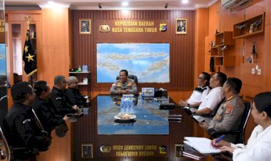 Kapolda-NTT-Terima-Kunjungan-Ketua-dan-Komisioner-KPU,-Bahas-Evaluasi-dan-Sinergi-Tahapan-Kepemiluan