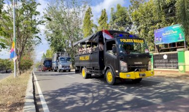 Labuan-Bajo-Kondusif,-Polres-Manggarai-Barat-dan-TNI-Gelar-Patroli-Gabungan-Skala-Besar