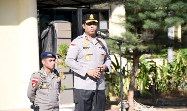 Kapolda-NTT-Ajak-Personel-Berbuat-Baik-dan-Tingkatkan-Pelayanan-Masyarakat