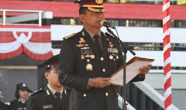 Polda-NTT-Gelar-Khidmat-Upacara-Hari-Kesaktian-Pancasila,-Irwasda-Polda-NTT-Bertindak-Sebagai-Inspektur-Upacara