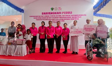 Bhayangkari-Peduli:-Dari-Ende,-Bantuan-Menjangkau-Sikka-dan-Ngada