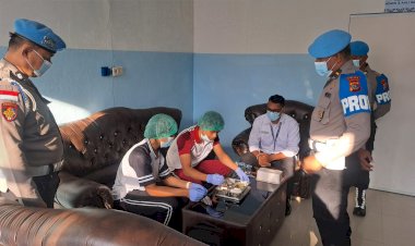 Dukung-Pemenuhan-Gizi-Masyarakat,-Polda-NTT-Intensifkan-Pengawasan-Layanan-SPPG-di-SPN-Kupang