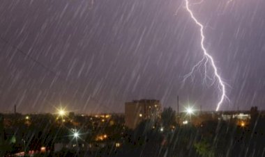 Polda-NTT-Imbau-Masyarakat-Waspadai-Cuaca-Ekstrem-Dampak-Bibit-Siklon-97S