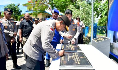 Kapolda-NTT-Resmikan-Lampu-Penerangan-Jalan-di-Empat-Lokasi-Strategis,-Wujud-Komitmen-Tingkatkan-Keamanan-dan-Pelayanan-Publik