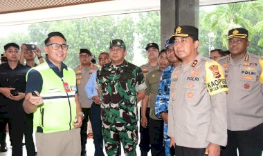 Amankan-Perayaan-Natal-2025,-Kapolda-NTT-Turun-Langsung-Pimpin-Patroli-Skala-Besar