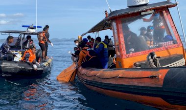 Kerja-Keras-Polda-NTT-dan-Tim-SAR-Terpadu-Berbuah-Hasil,-Satu-Jenazah-Lagi-Ditemukan-di-Perairan-Pulau-Padar