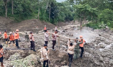 Polda-NTT-Terus-Kawal-Pencarian-Korban-Longsor-di-Manggarai-Timur,-Operasi-Masuki-Hari-Ke-3