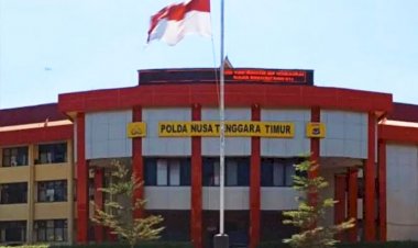 Polri-Sampaikan-Duka-Cita-atas-Tragedi-Ngada,-Wakapolri-Pastikan-Kawal-Program-Kesejahteraan-APBN-2026