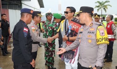 Wakapolda-NTT-Kunjungi-Sumba-Timur,-Pastikan-Keamanan-Wilayah-Tetap-Terjaga