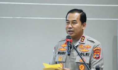 “Anak-Anak-NTT-Harus-Sehat-dan-Bebas-Stunting”-—-Kapolda-NTT-Tegaskan-SPPG-Polri-Hadir-untuk-Masa-Depan-Generasi-NTT
