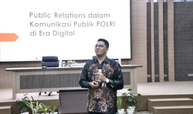 Akademisi-Undana-Kupang-Beberkan-Strategi-Humas-Polri-di-Era-Digital,-Kecepatan-dan-Kepercayaan-Publik-Jadi-Kunci