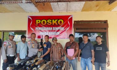 Kapolres-Flores-Timur:-Penyerahan-140-Senjata-Rakitan-dan-Sajam-Jadi-Langkah-Penting-Pemulihan-Kamtibmas-Pasca-Konflik-Adonara
