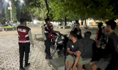 Polres-Belu-Gencarkan-Patroli-Dialogis,-Premanisme-dan-Gangguan-Kamtibmas-Jadi-Sasaran