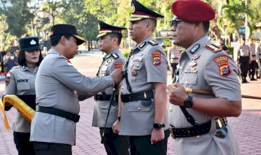Polda-NTT-Gelar-Upacara-Serah-Terima-dan-Pelantikan-Pejabat-Utama-serta-Kapolres-Jajaran