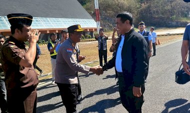Kawal-Kunjungan-Mentan-RI-di-Alor,-Polres-Pastikan-Bantuan-dan-Agenda-Pertanian-Berjalan-Aman